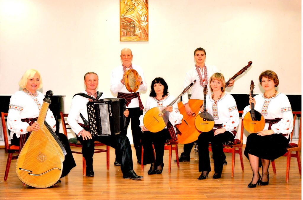 Народний інструментальний ансамбль народної музики «Кобзарі»
