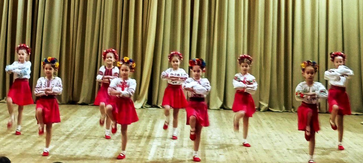 «Танцювальний барвограй»