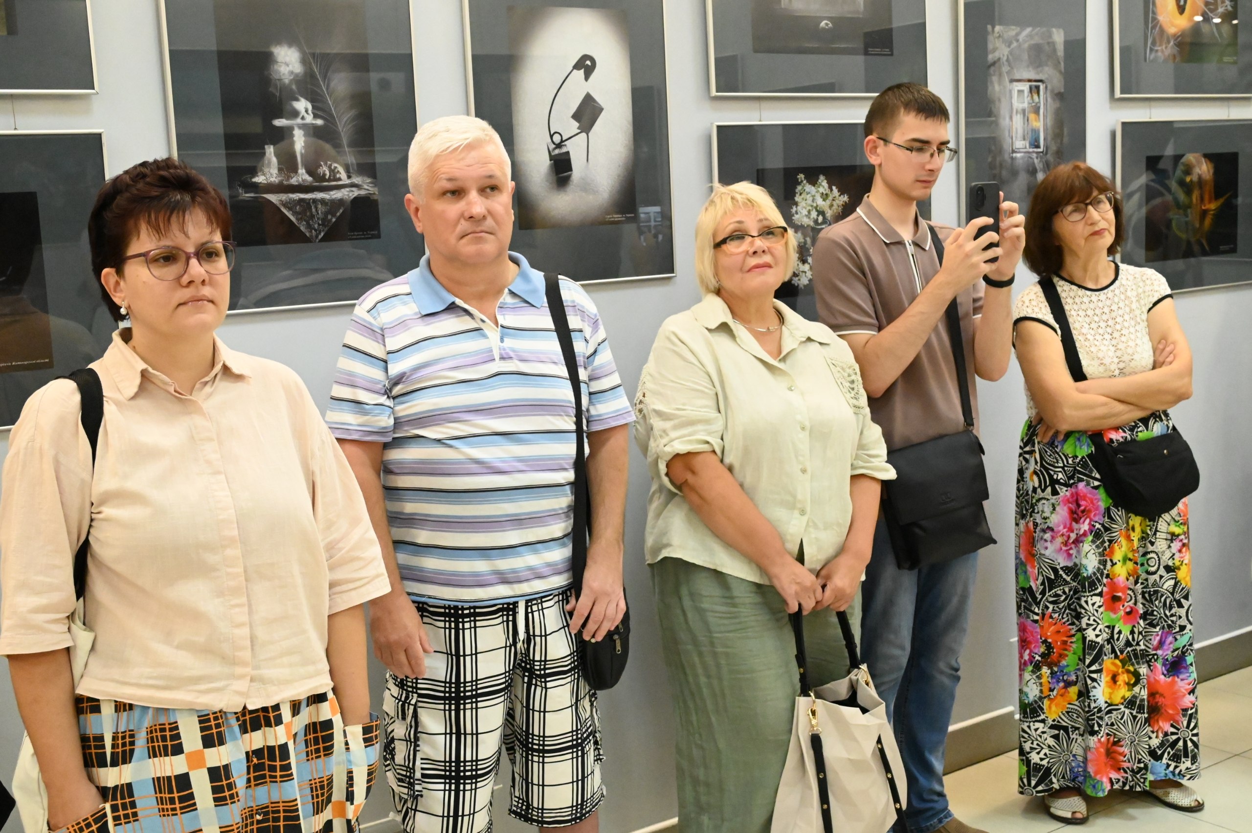 У Хмельницькому відкрилася 29-та художня фотовиставка «Погляд-2025»