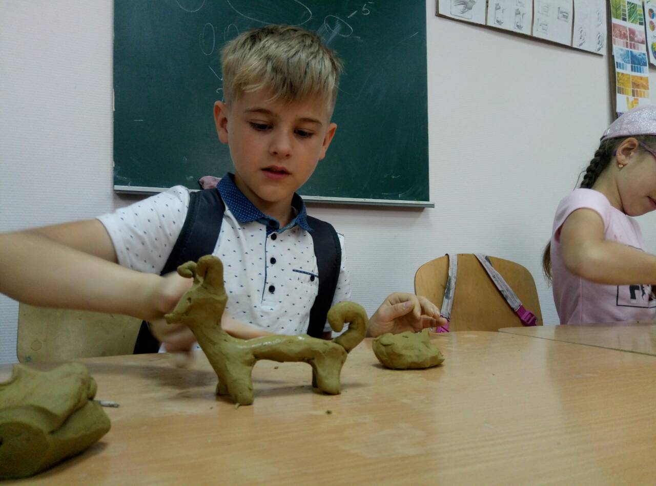 Майстер-клас з виготовлення української народної глиняної іграшки у мікрорайоні Озерна