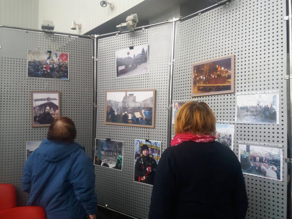 Фотовиставка «Як вистояв Майдан» у музеї історії міста Хмельницького